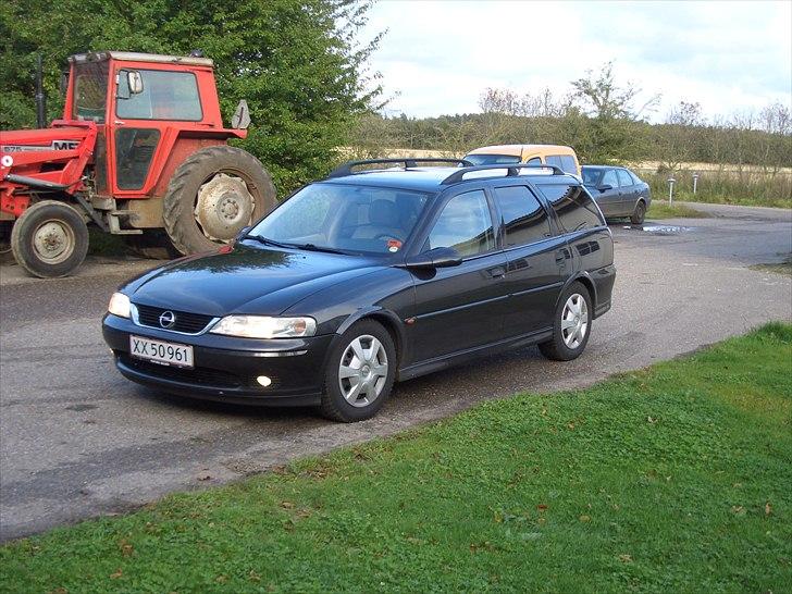 Opel vectra b wagon billede 2