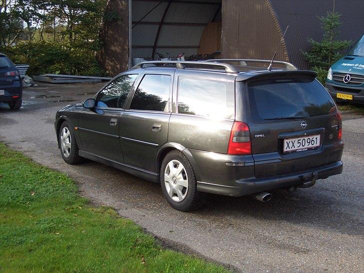 Opel vectra b wagon billede 4