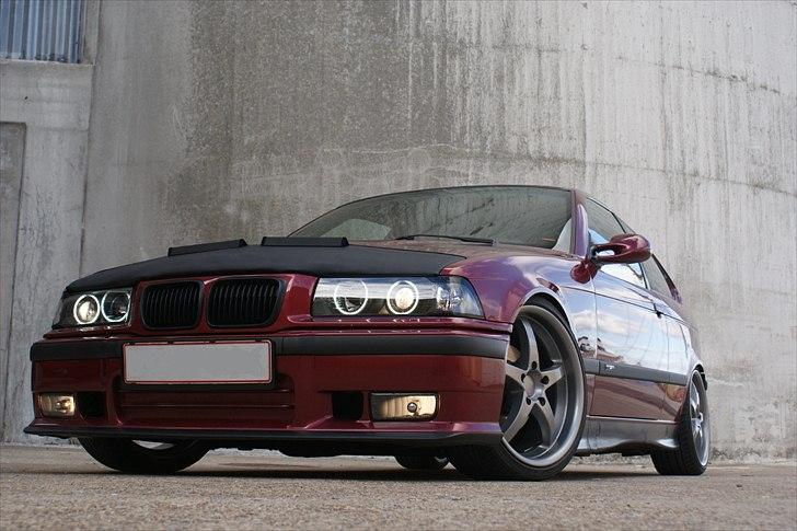 BMW Compact (Under ombygning) - Tågelygte uden parabol (Kørelygte i tyskland) billede 5