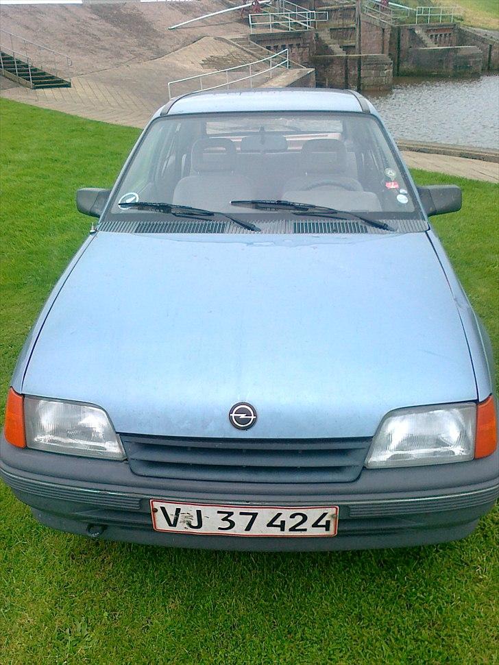 Opel Kadett solgt billede 1