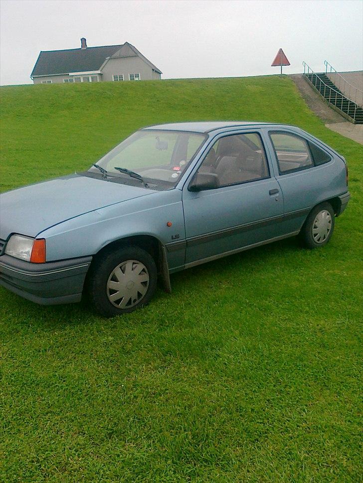 Opel Kadett solgt billede 8