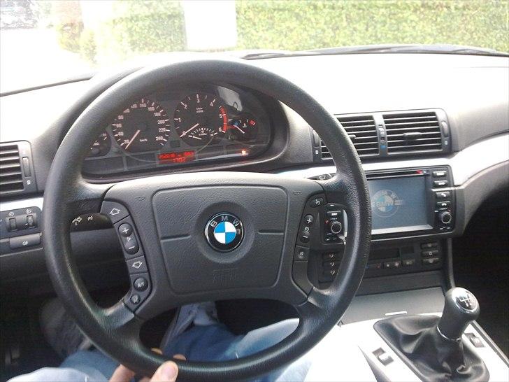 BMW 320d billede 9