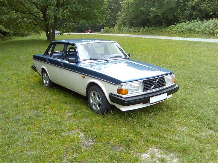 Volvo 244 billede 3