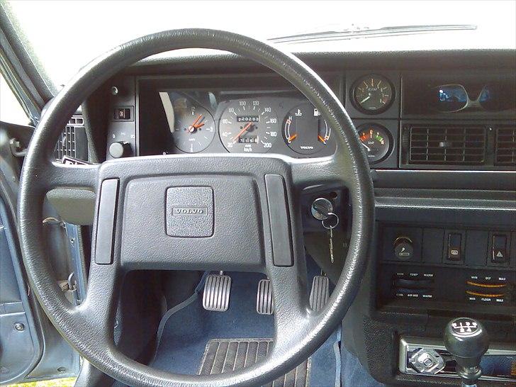 Volvo 244 billede 12