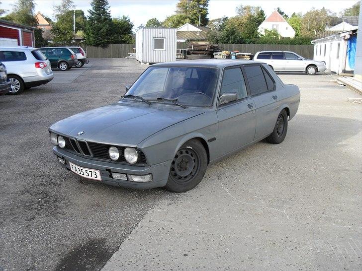 BMW SOLGT E 28 520i billede 1
