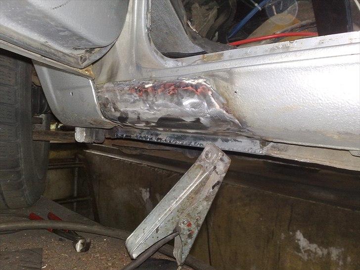 VW Golf I 1,6 D 5d. billede 5