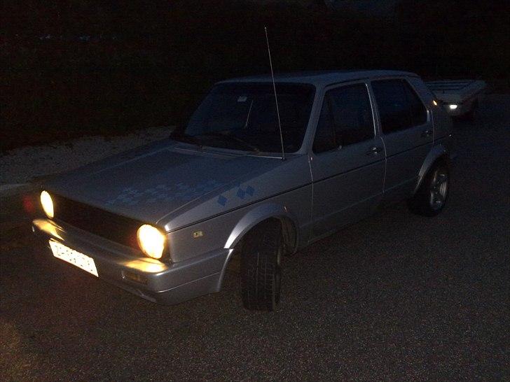 VW Golf I 1,6 D 5d. billede 11