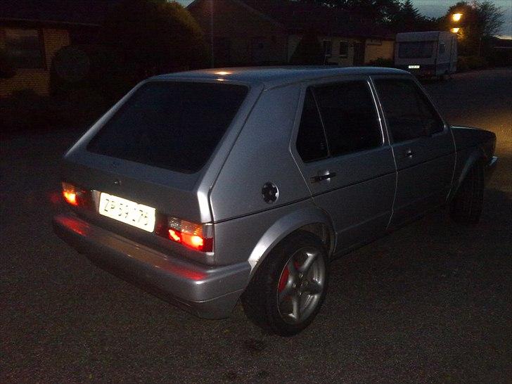 VW Golf I 1,6 D 5d. billede 13