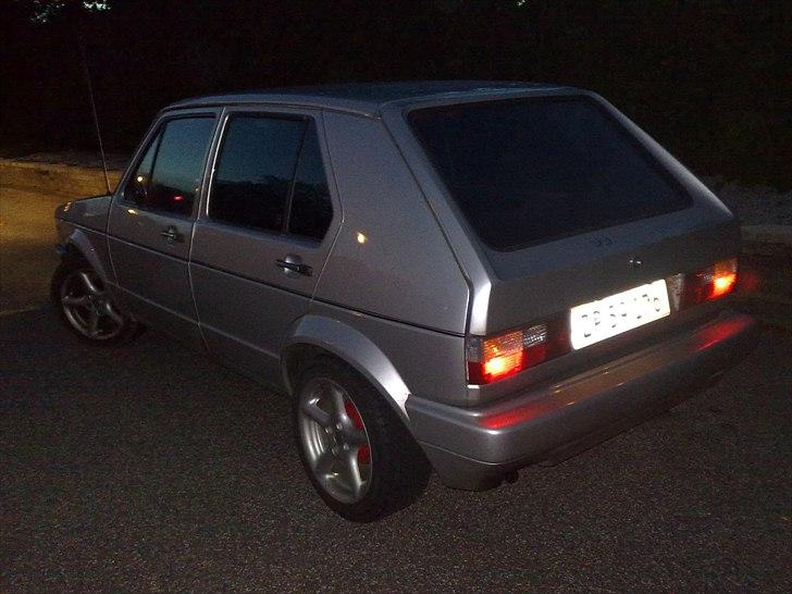 VW Golf I 1,6 D 5d. billede 15