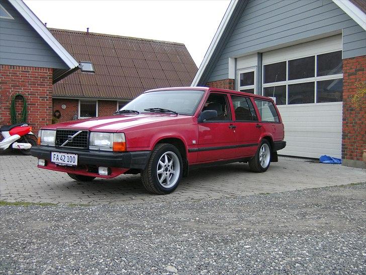 Volvo 745 Turbo solgt billede 1