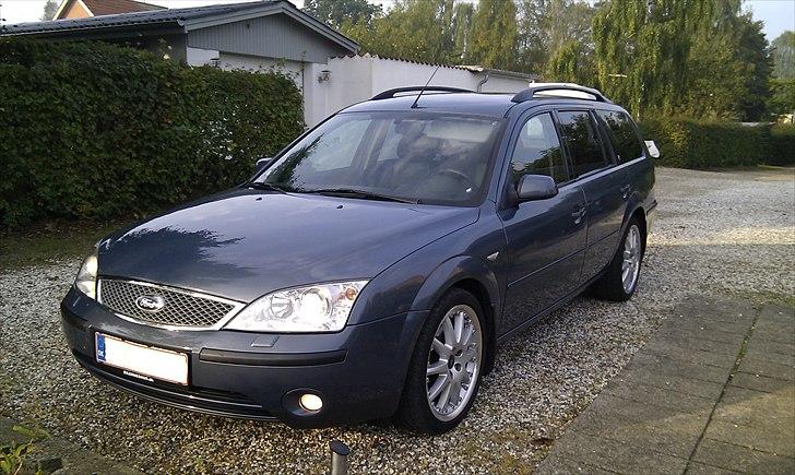 Ford Mondeo 2.0 Ghia billede 1