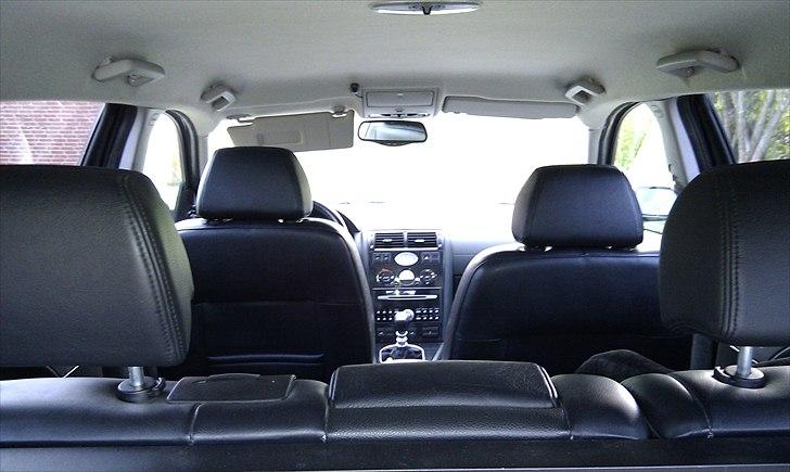 Ford Mondeo 2.0 Ghia billede 6