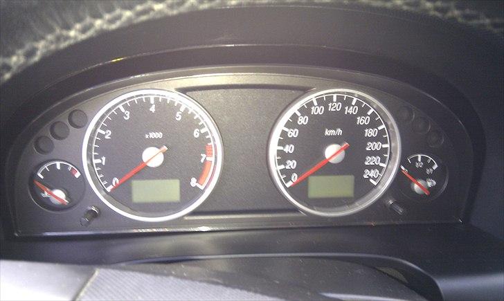 Ford Mondeo 2.0 Ghia billede 10