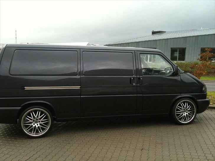 VW Transporter ( Solgt ) - så der kommet nye 20" på billede 12