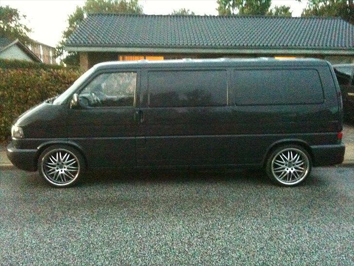 VW Transporter ( Solgt ) - så der kommet nye 20" på billede 13