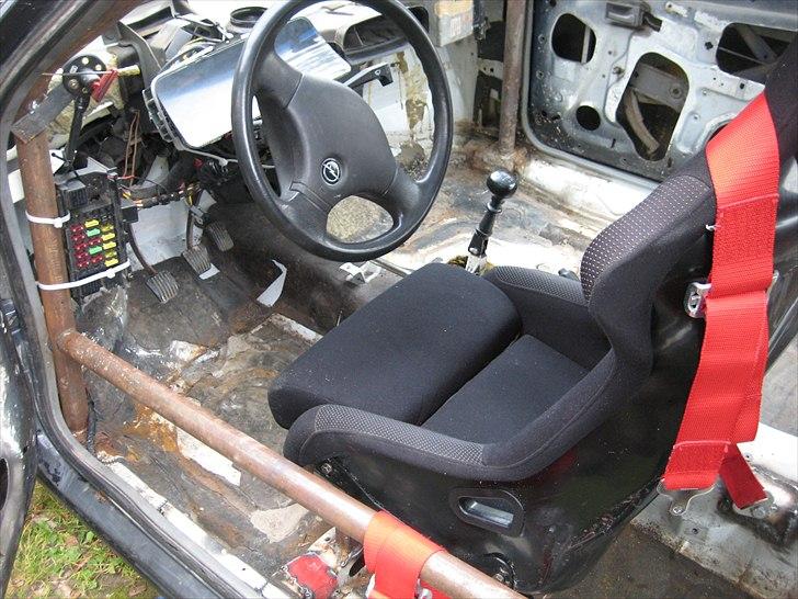 Opel Kadett GSI *solgt* billede 18