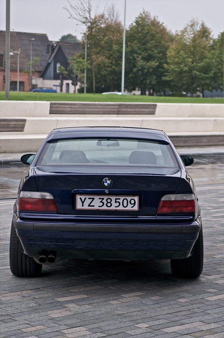 BMW E36 328i coupe billede 3