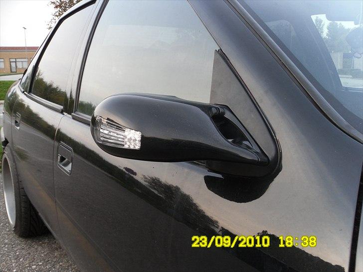 Opel Vectra a (SOLGT) - M-look sidespejle med blink :) billede 6