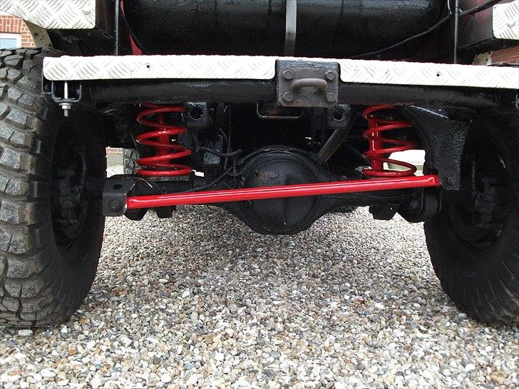 Mitsubishi pajero .. SOLGT - færdig undervogn billede 3