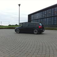 VW Golf 5 1.6 FSI