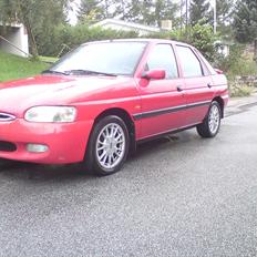 Ford Escort 1.8 i 16v Monaco 