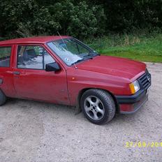 Opel Corsa A skrottet 