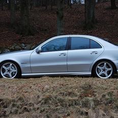 Mercedes Benz E55 AMG Carbon