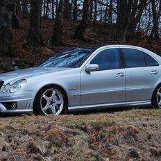 Mercedes Benz E55 AMG Carbon
