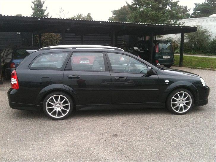 Chevrolet Nubira 1.6 16v st.car SOLGT billede 4