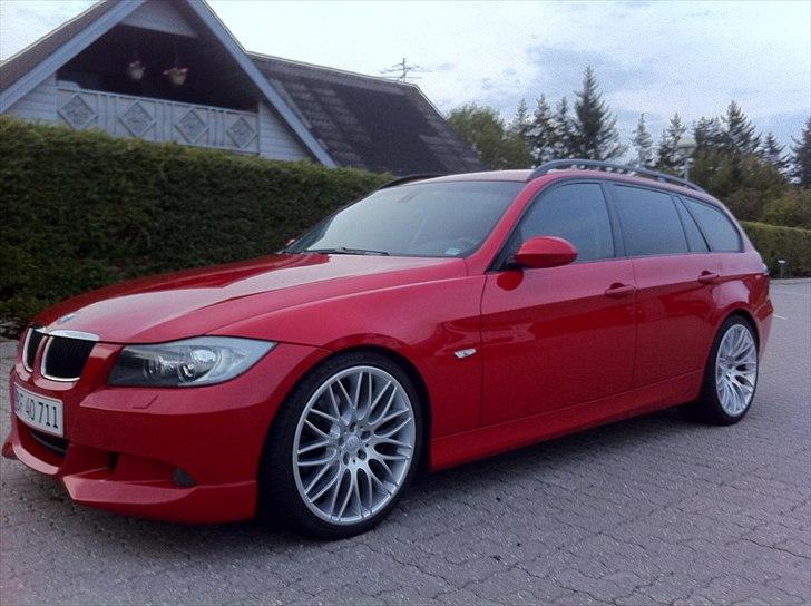 BMW 320d E91 St.car billede 2