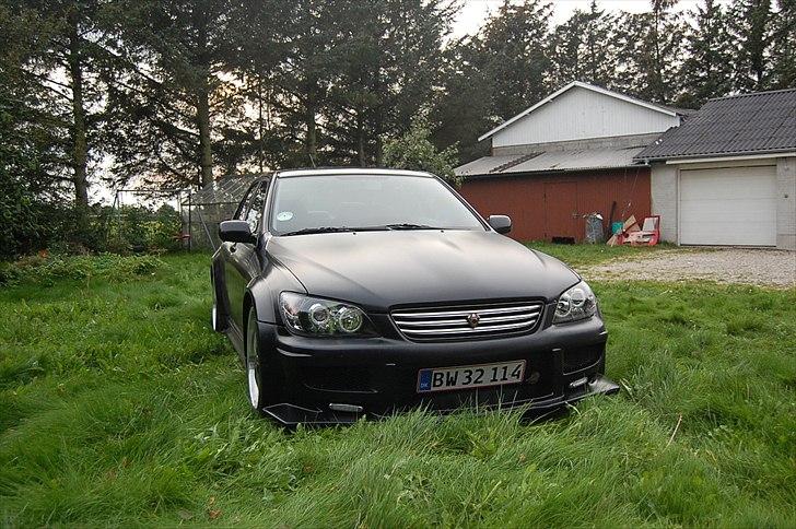 Lexus IS200   billede 5