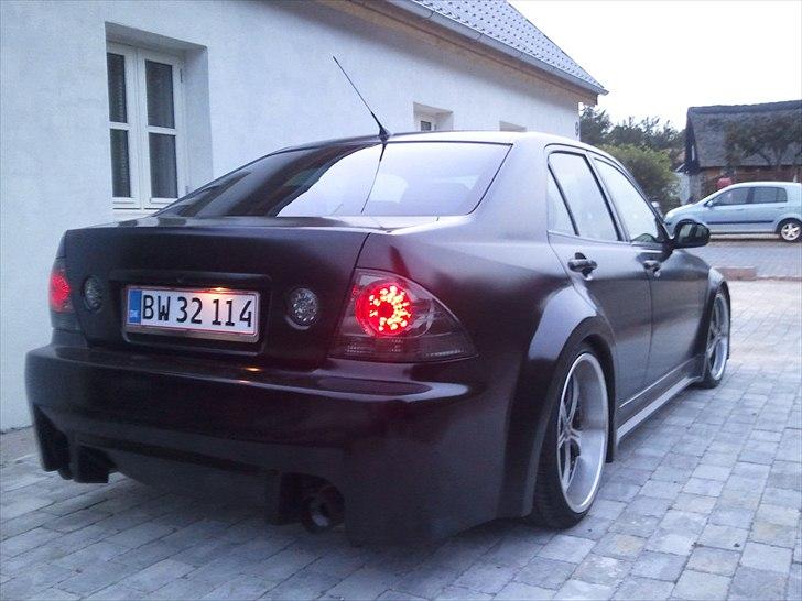 Lexus IS200   billede 12