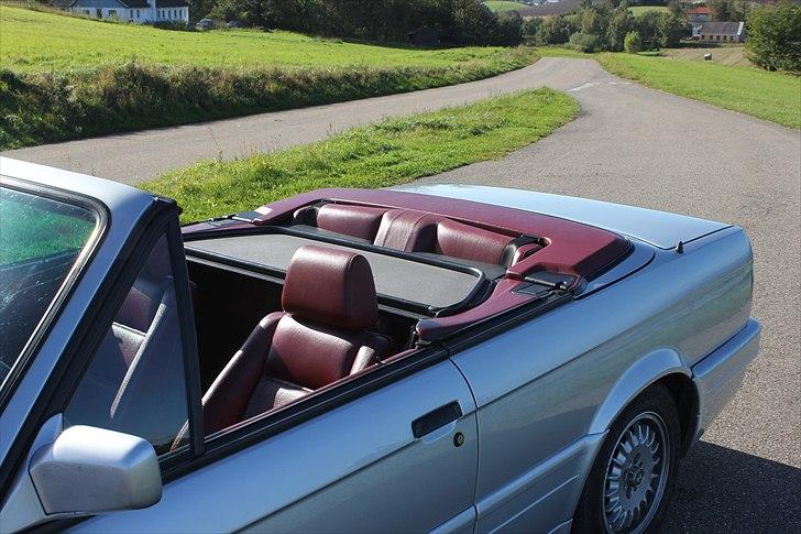 BMW E30 Cabriolet---solgt--- billede 7