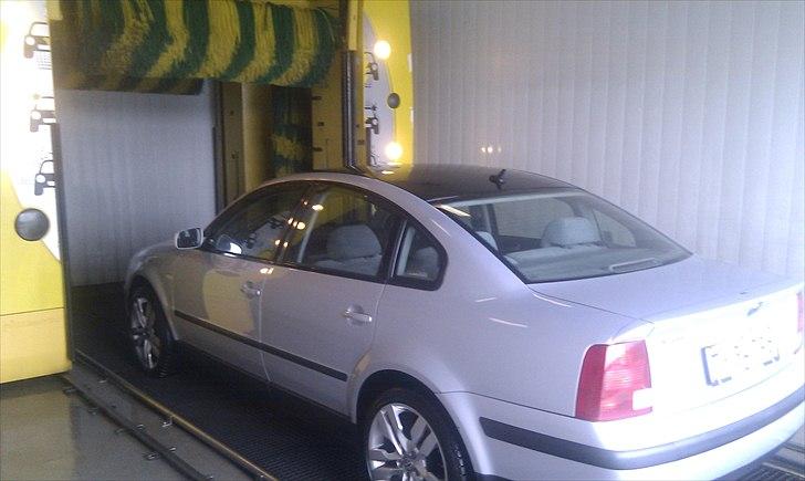 VW Passat 1.8 billede 2