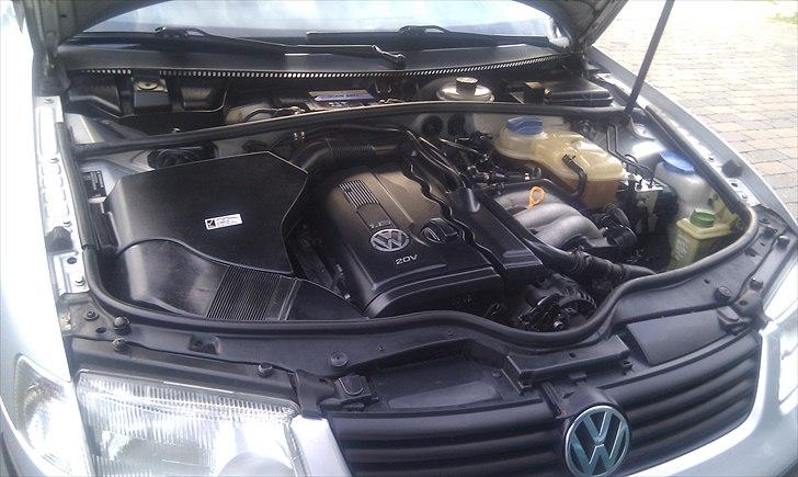 VW Passat 1.8 billede 11