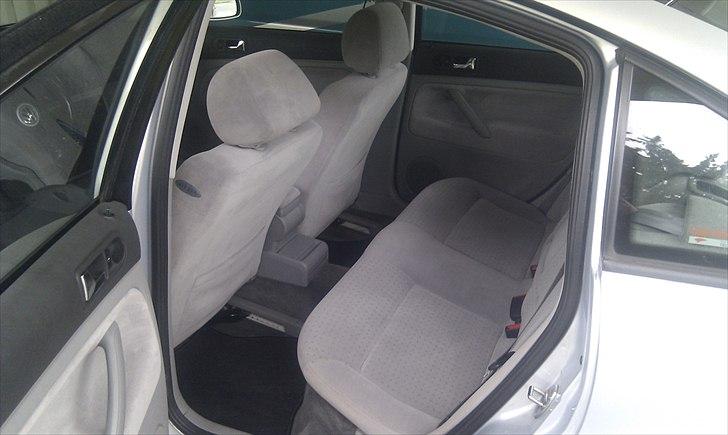 VW Passat 1.8 billede 13