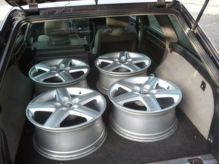 Audi A6 Avant - Byttet væk - - Vinterfælgene :-). 7,5x17 originale Audi ruller ;-) billede 8