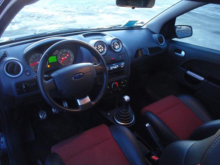 Ford Fiesta ST - STACK ure monterede i luftdyserne. billede 16