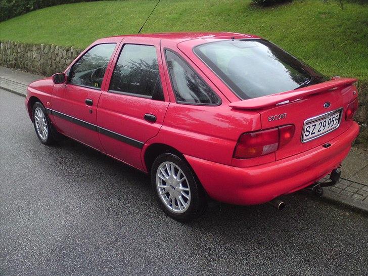 Ford Escort 1.8 i 16v Monaco  billede 3