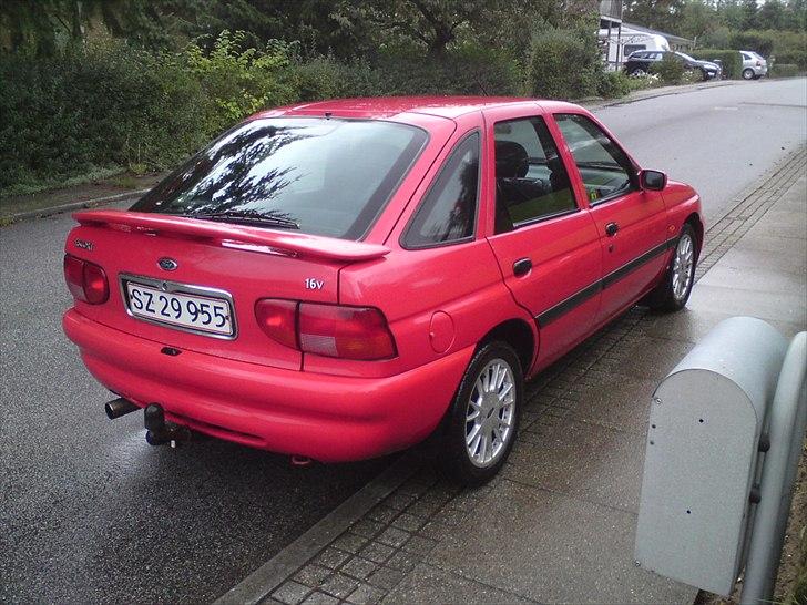 Ford Escort 1.8 i 16v Monaco  billede 4