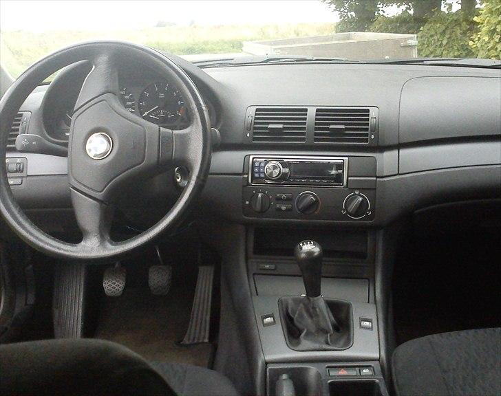BMW E46 316i TIL SALG  billede 8