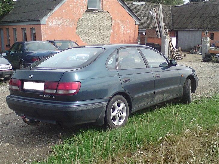 Toyota Carina E billede 5