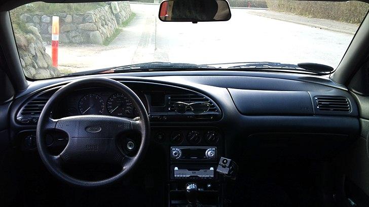 Ford Mondeo 1.8 Delta  billede 5