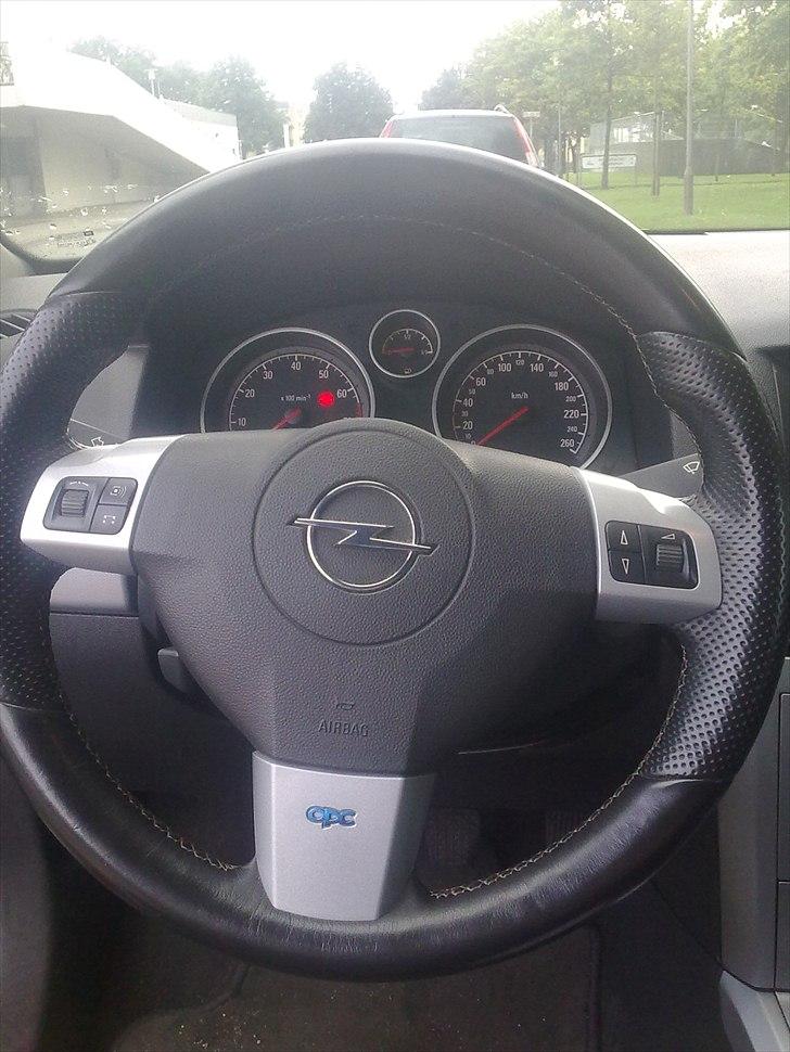 Opel Astra (SOLGT) - Multifunktions OPC rat. billede 16