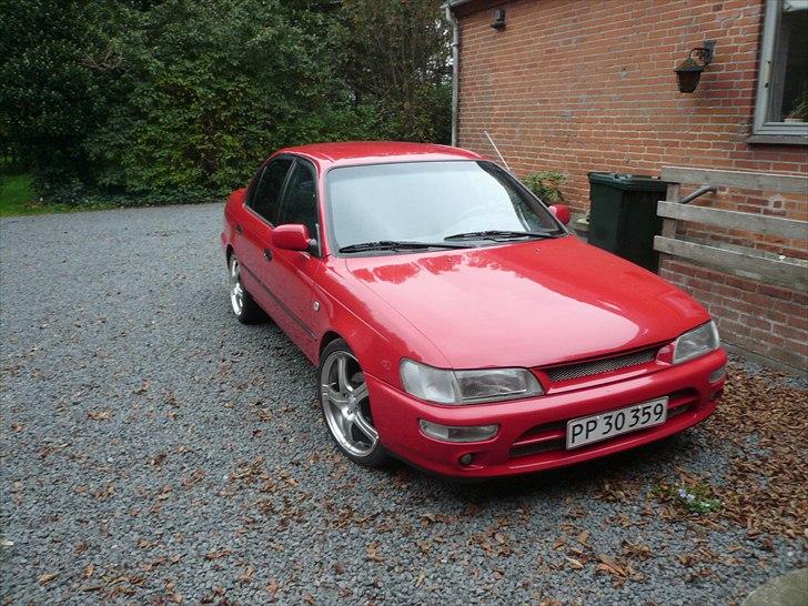 Toyota corolla sedan billede 1