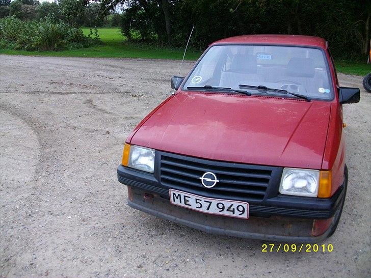 Opel Corsa A skrottet  billede 11