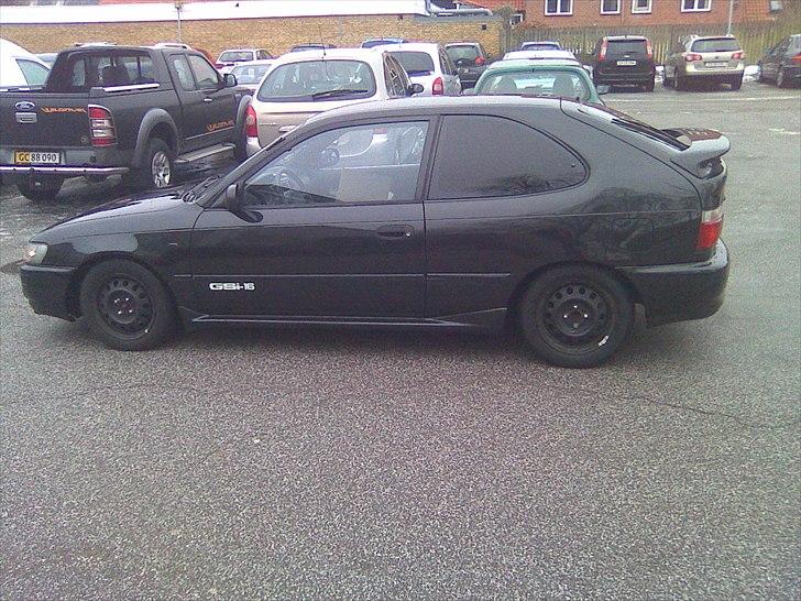 Toyota corolla e10 totalskadet billede 17