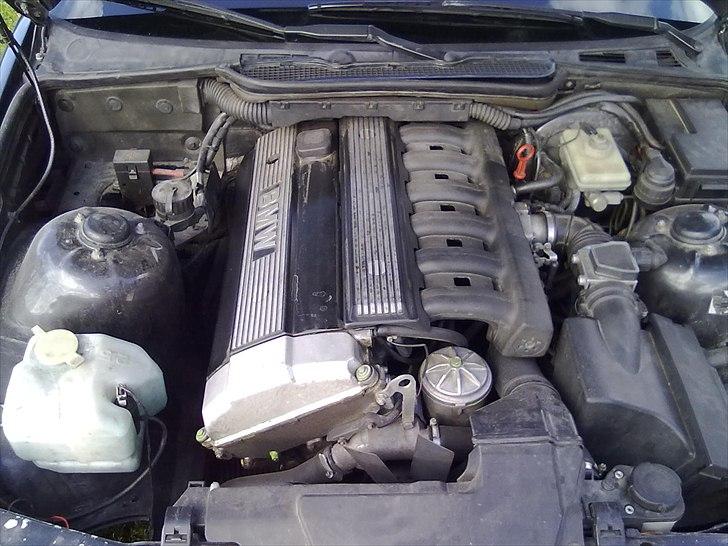 BMW e36 320i solgt billede 9