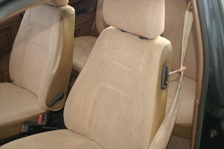 Renault 5 GTS - Sæderne. billede 6