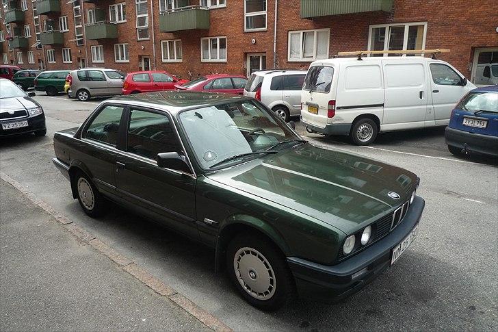 BMW 320i SOLGT billede 3